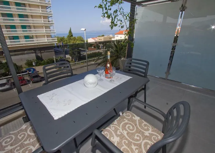 Marija Cizmic * Макарська