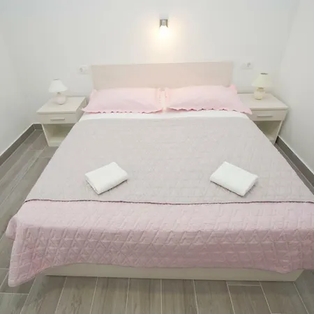 Marija Cizmic Apartament Makarska
