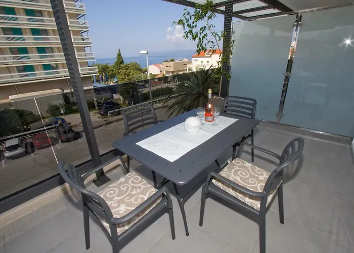 Marija Cizmic * Μακάρσκα